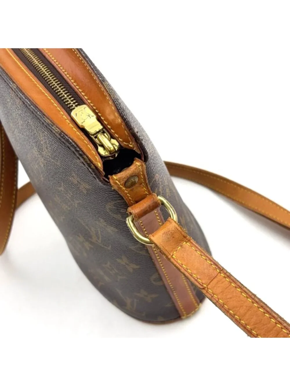 Louis Vuitton Drew Monogram Leather Brown Light Shoulder Bag Gold